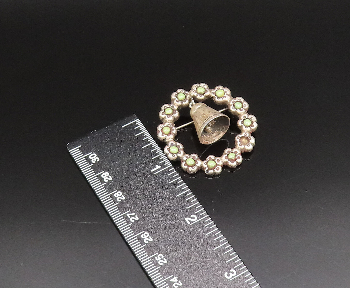 925 Silver  Vintage Antique Jingle Bell Serpentine Wreath Brooch Pin  BP9580