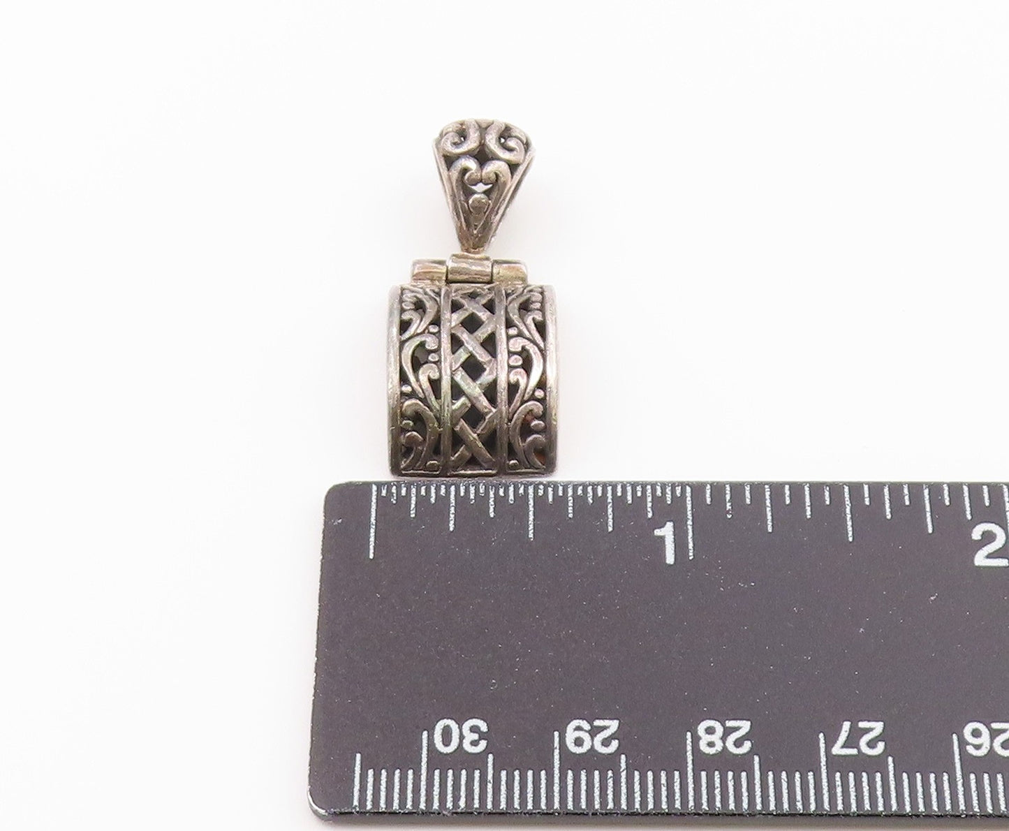 925 Sterling Silver  Vintage Shiny Patterned Dome Drop Pendant  PT18873