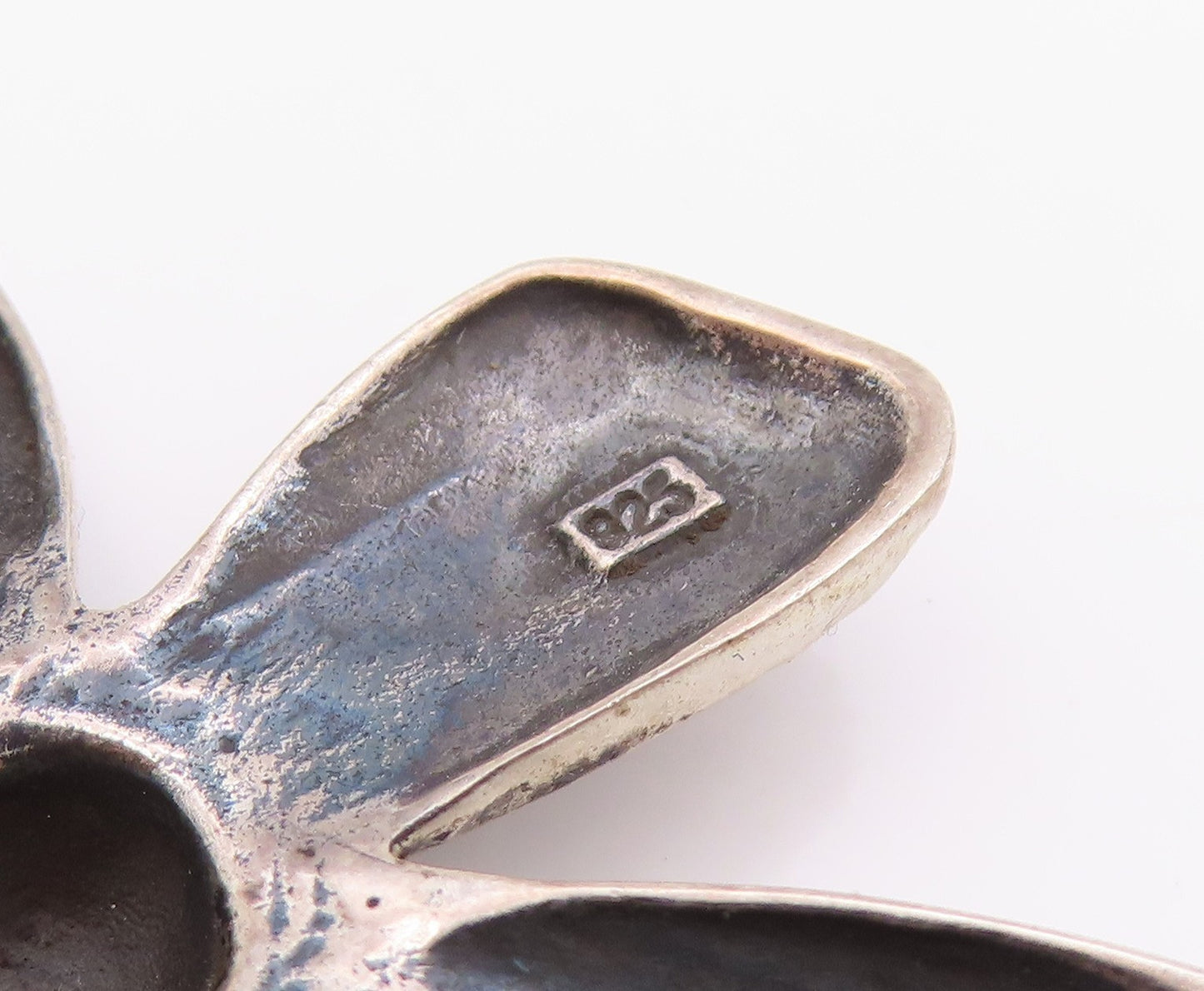 925 Sterling Silver Vintage Pendant SILPADA Antique Dark Tone Flower  PT24470