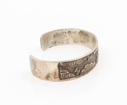 925 Sterling Silver Vintage Bracelet NAVAJO ZUNI Carved Storyteller Cuff BT11590