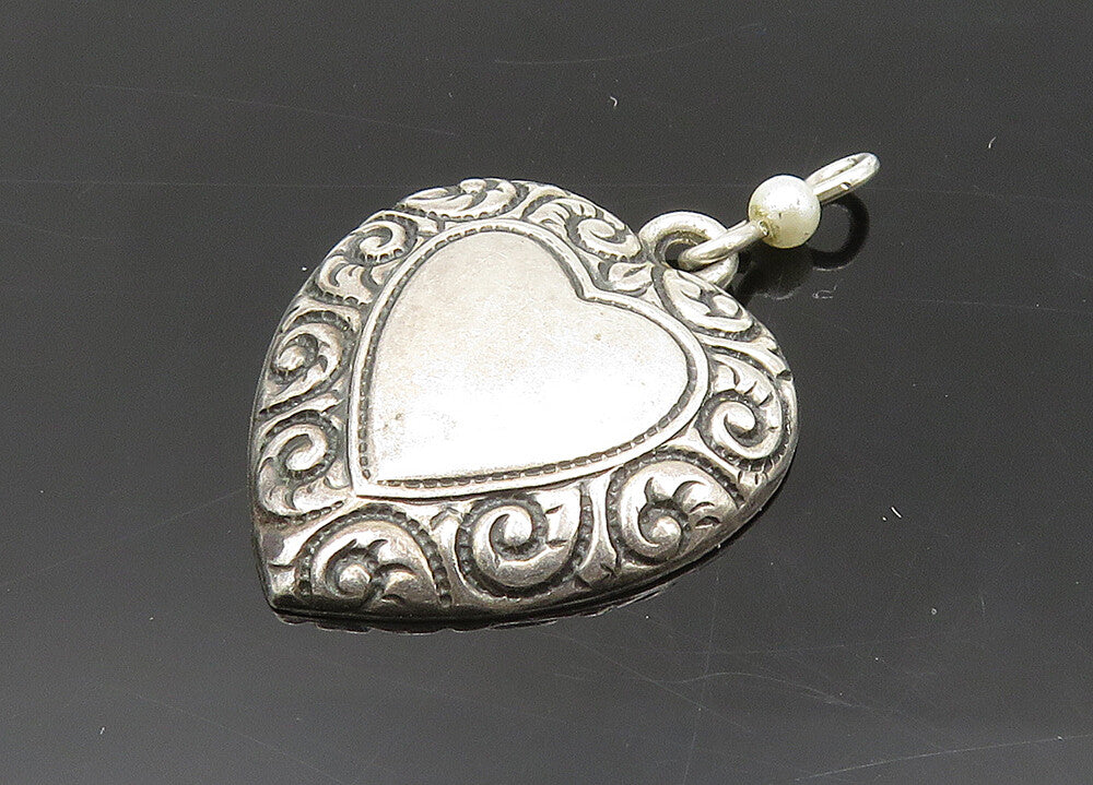 925 Sterling Silver  Vintage Petite Pearl Swirl Love Heart Pendant  PT16473