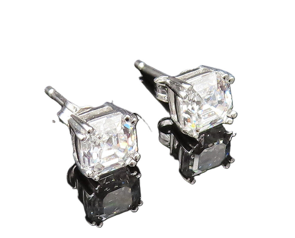 925 Sterling Silver Vintage Dainty Square Cubic Zirconia Stud Earrings EG11989