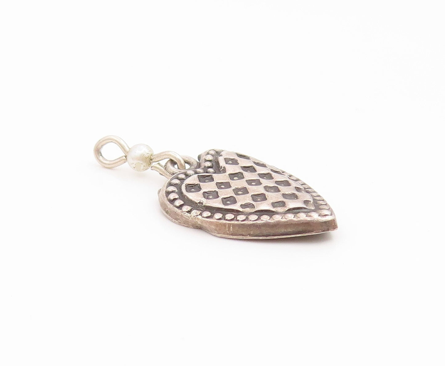 925 Sterling Silver Vintage Petite Pearl Checkered Love Heart Pendant  PT16466