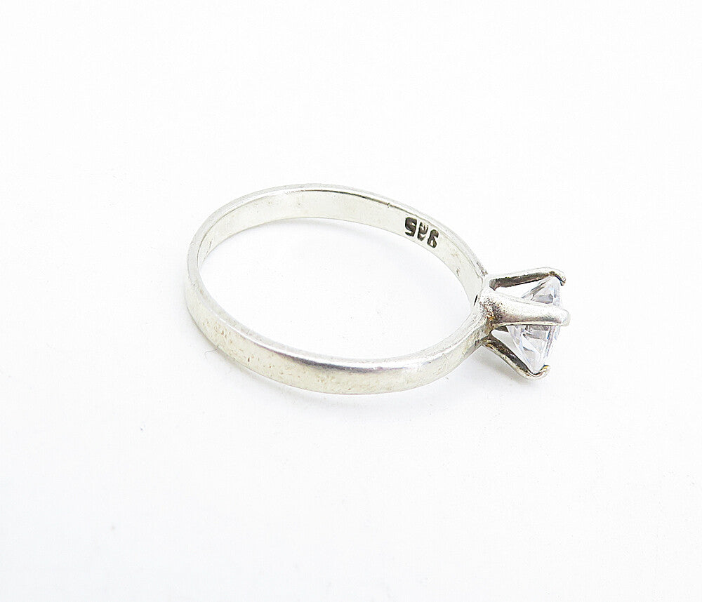 925 Silver  Vintage Cubic Zirconia Minimalist Solitaire Ring Sz 6.5  RG5049