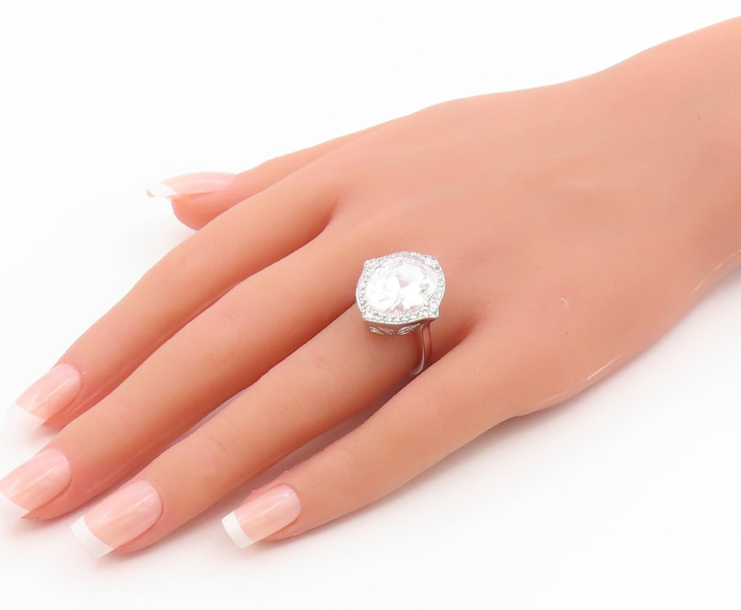 925 Sterling Silver Vintage Ring Faceted CZ Halo Statement Band  Sz 7  RG35659