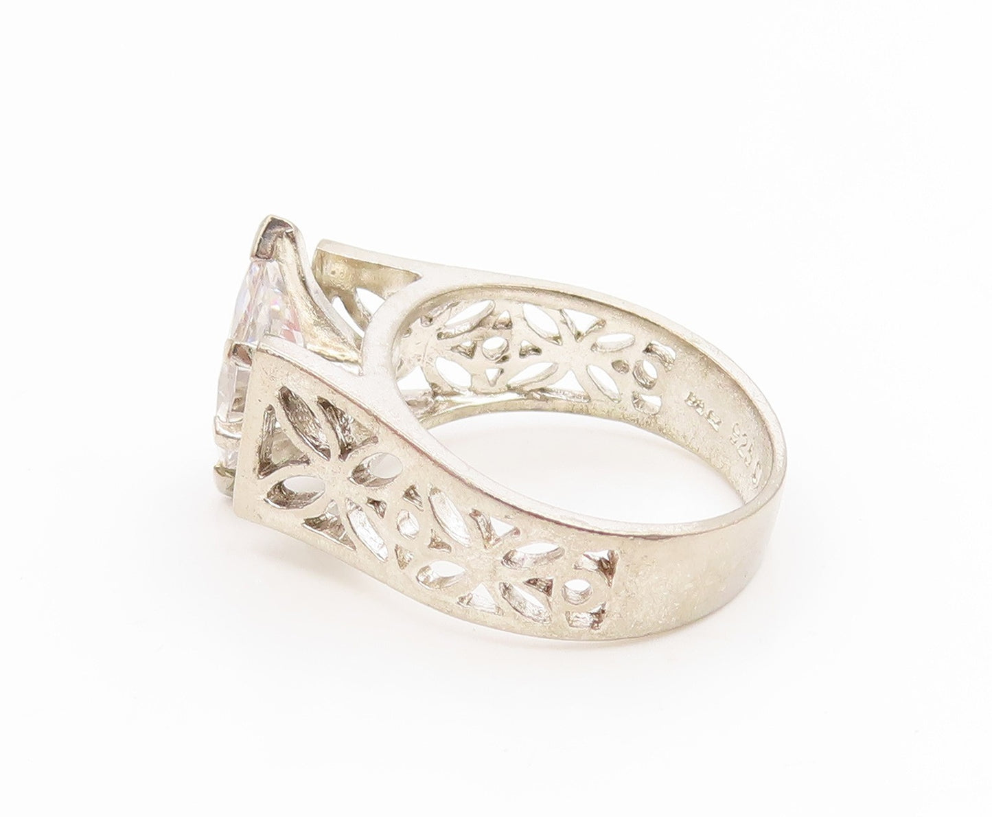 925 Sterling Silver Vintage Ring Marquise Cut CZ Floral Cutout  Sz 7  RG35131