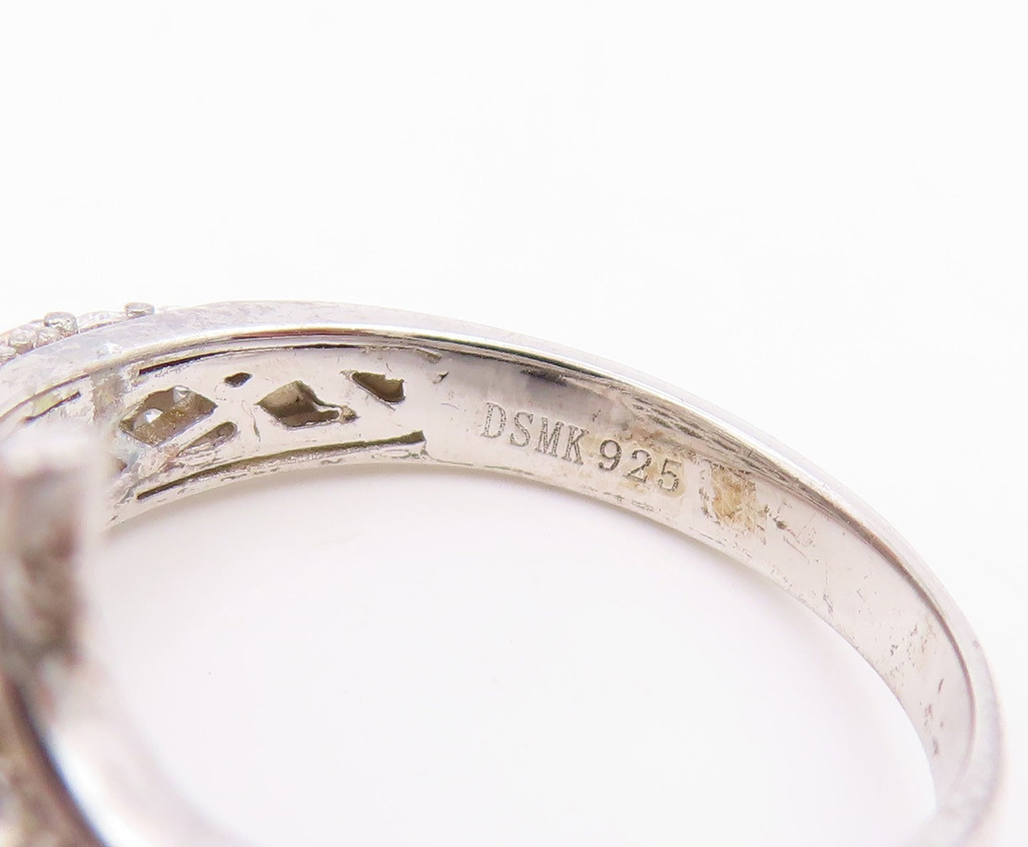 925 Sterling Silver Vintage Ring Spinel & CZ Dolphin Motif Band  Sz 7  RG35761