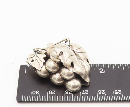 925 Sterling Silver Vintage Brooch Pin TAXCO 3D Carved Bunch Of Grapes  BP10588