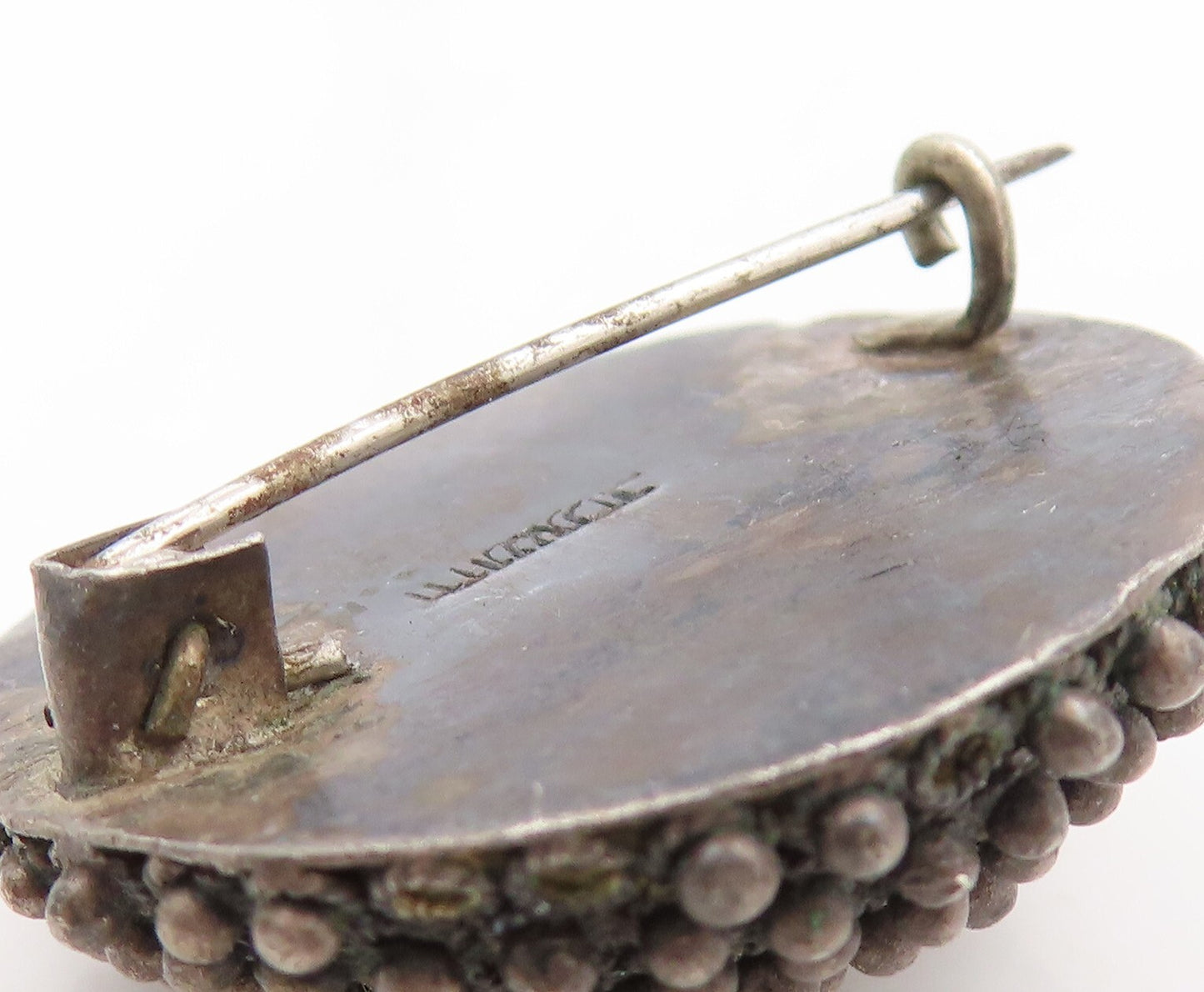 925 Sterling Silver Vintage Brooch Pin ISRAEL Dark Tone Bead Carved  BP11299
