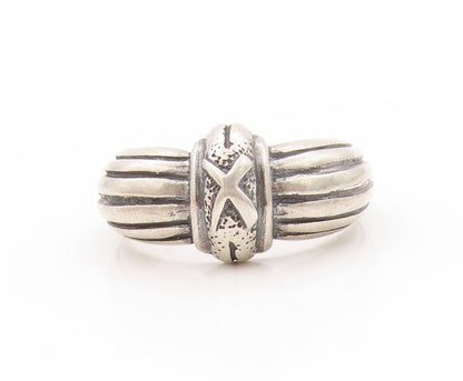 925 Sterling Silver Vintage Ring Dark Tone Grooved X Design  Sz 9  RG32963