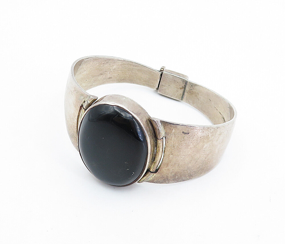 SOLEMN 925 Sterling Silver   Vintage Cabochon Black Onyx Cuff Bracelet  BT3250