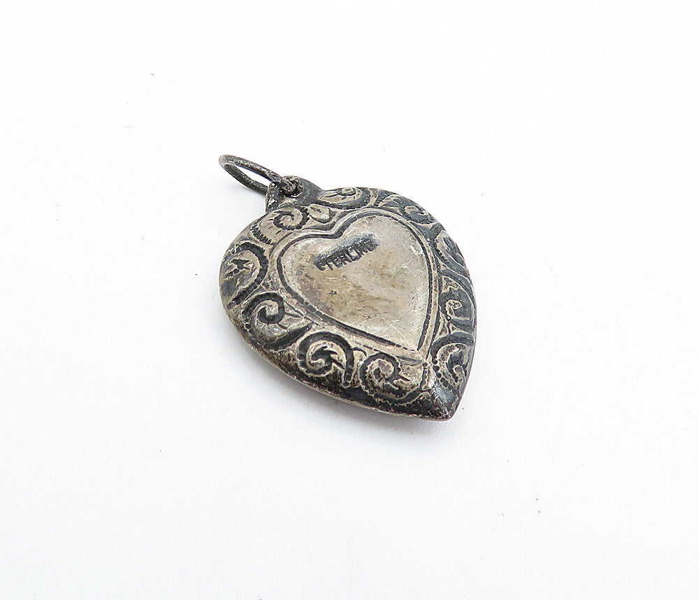925 Sterling Silver  Vintage Dark Tone Love Heart Swirl Border Pendant  PT2967