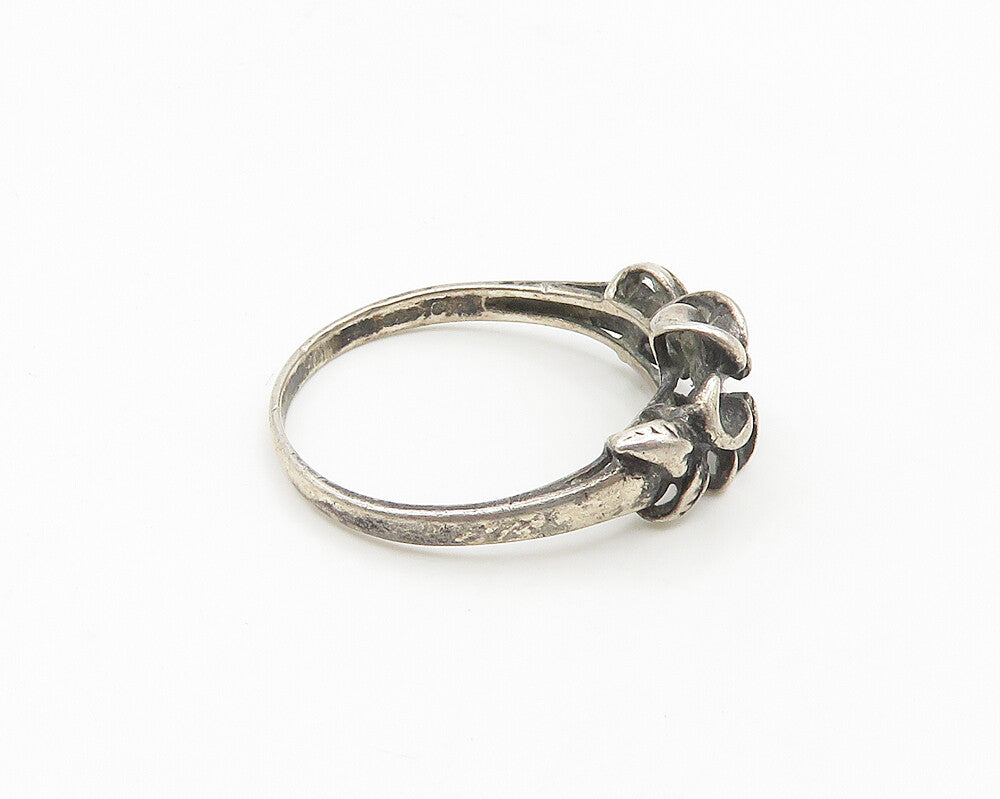925 Sterling Silver  Vintage Oxidized Flower Motif Band Ring Sz 7.5  RG18482