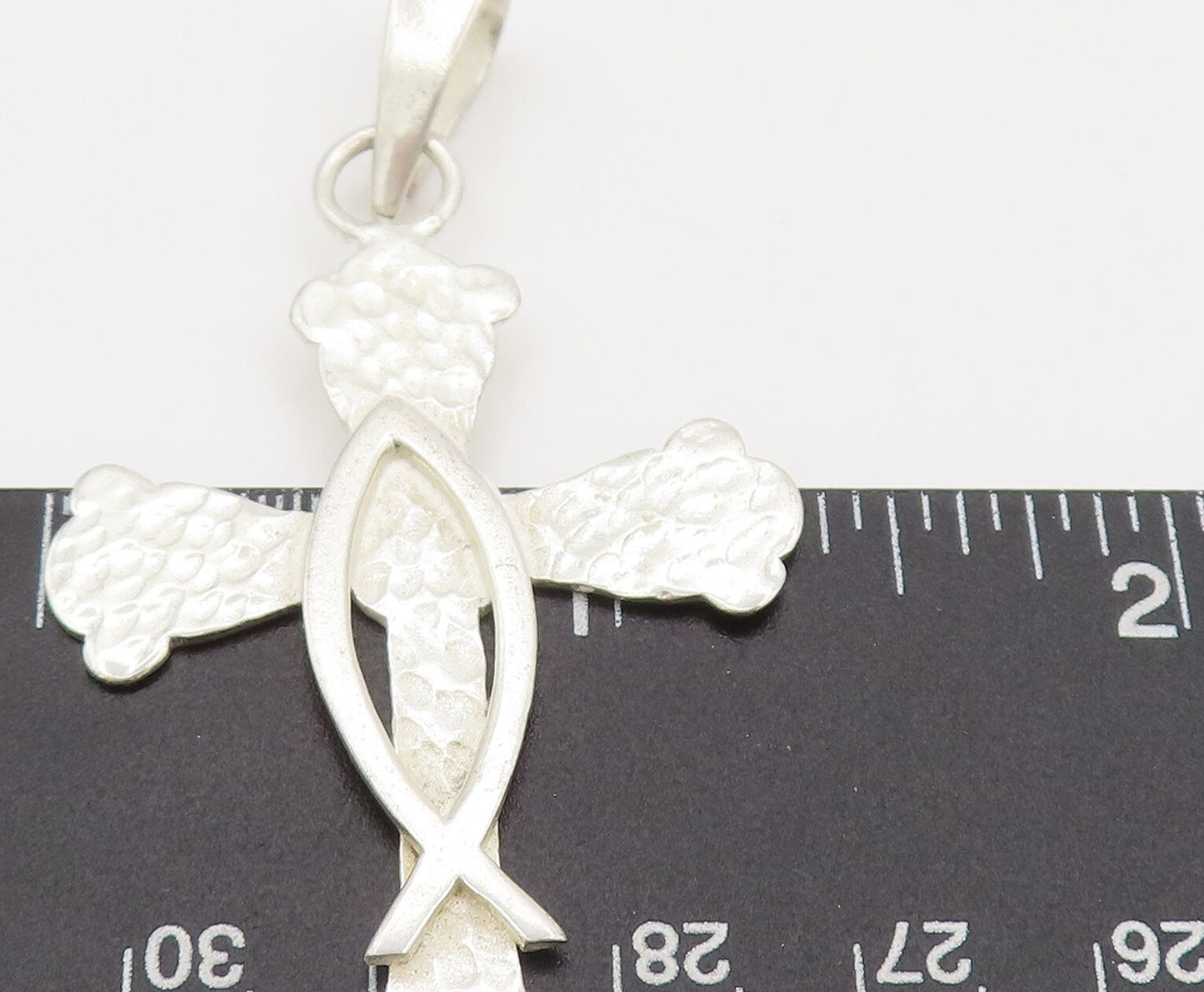 925 Sterling Silver  Vintage Hammered Cross Cut Fish Back Pendant  PT22362