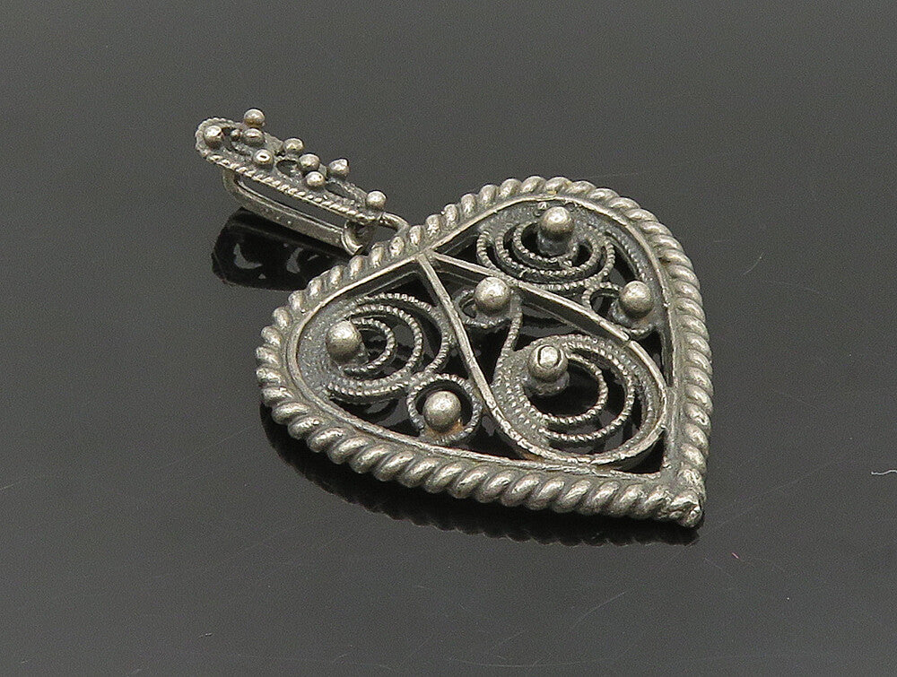 925 Sterling Silver  Vintage Beaded Twisted Spiral Love Heart Pendant  PT20154