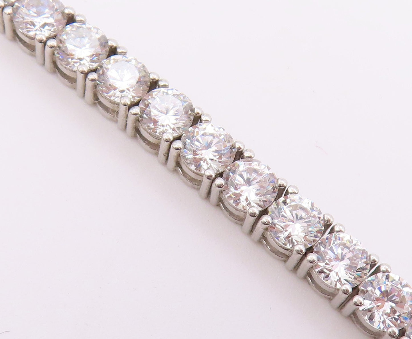925 Sterling Silver Vintage Bracelet Heart Cut CZ Main Stone & CZ Band  BT10203