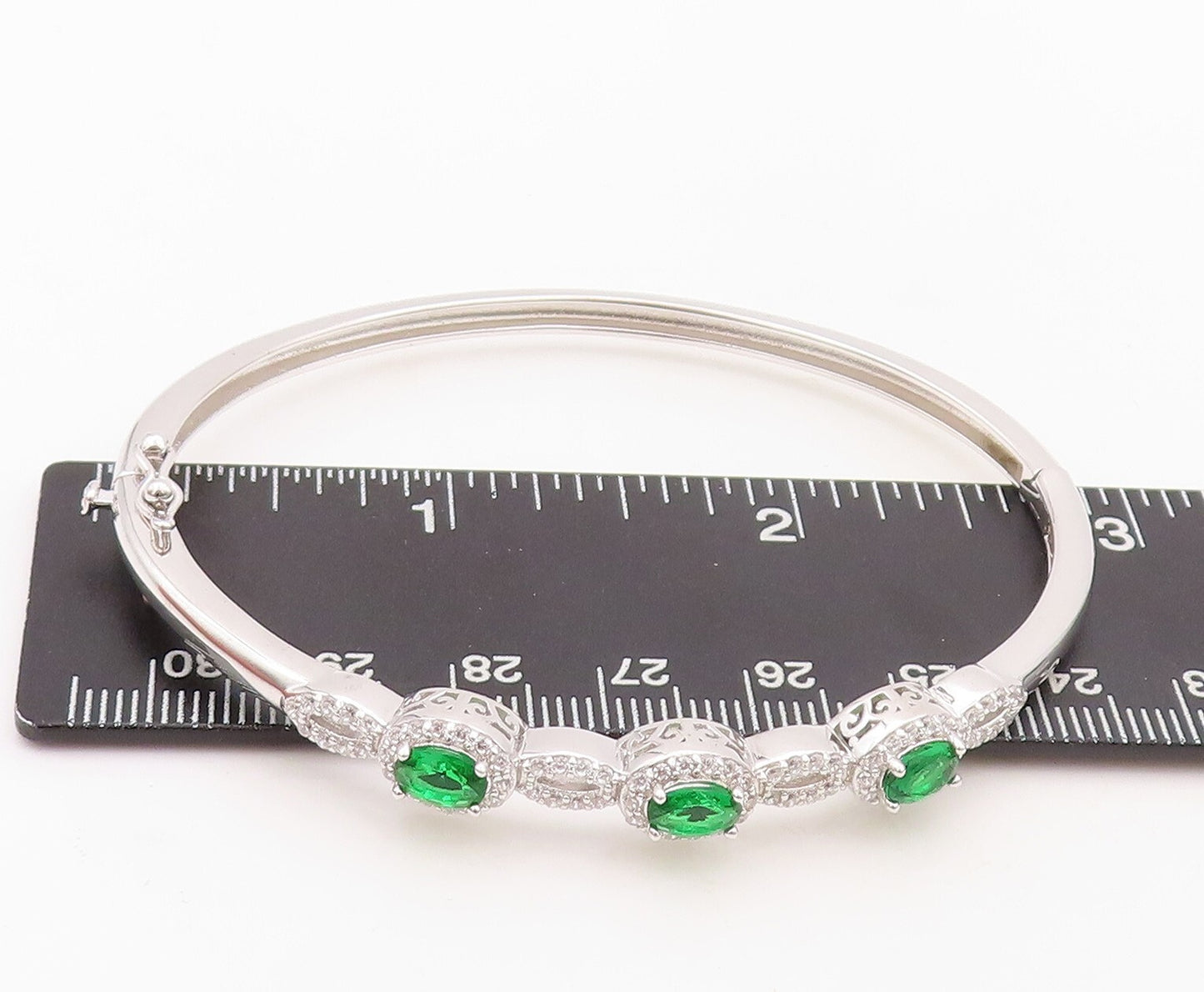 925 Sterling Silver Vintage Bracelet Loop Cutout Green & White CZ Bangle BT10718