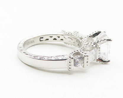 925 Sterling Silver  Cubic Zirconia Solitaire With Accents Ring Sz 5  RG11596