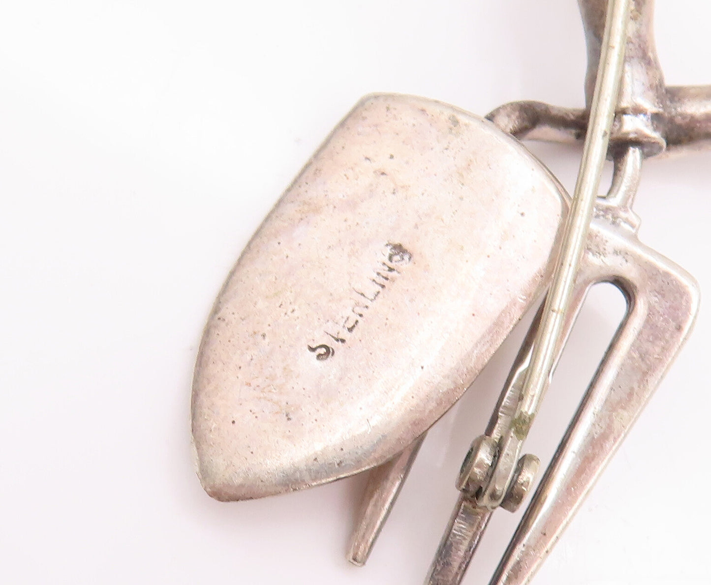 925 Sterling Silver Vintage Brooch Pin Weeder & Trowel Gardening Tools  BP10651