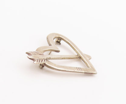 925 Sterling Silver Vintage Brooch Pin NAVAJO Carved Heart Pierced Arrow BP10667