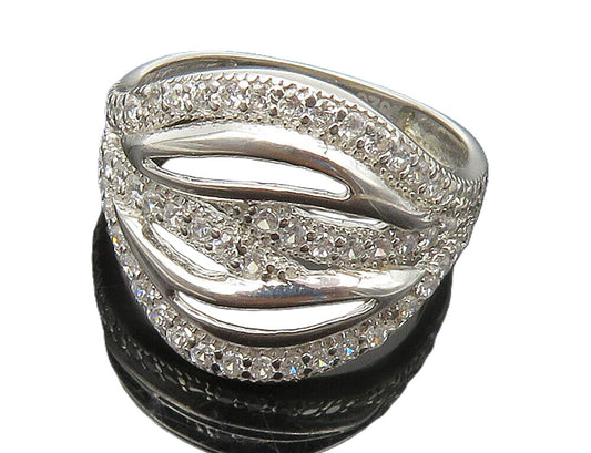 925 Sterling Silver  Shiny White Topaz Cutout Design Band Ring Sz 7  RG15509