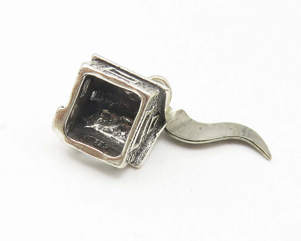 925 Sterling Silver  Vintage Petite Cottage House New York Pendant  PT8773
