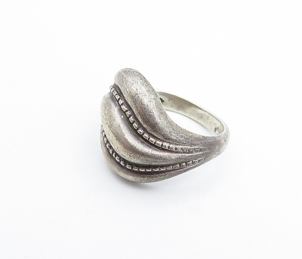 925 Sterling Silver  Vintage Dark Tone Fluted Dome Twist Band Ring Sz 7 RG3556
