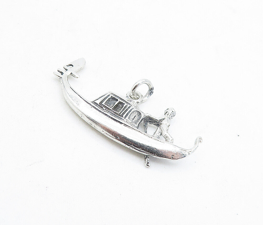 925 Sterling Silver  Vintage Shiny Man On Gondola Boat Drop Pendant  PT3405