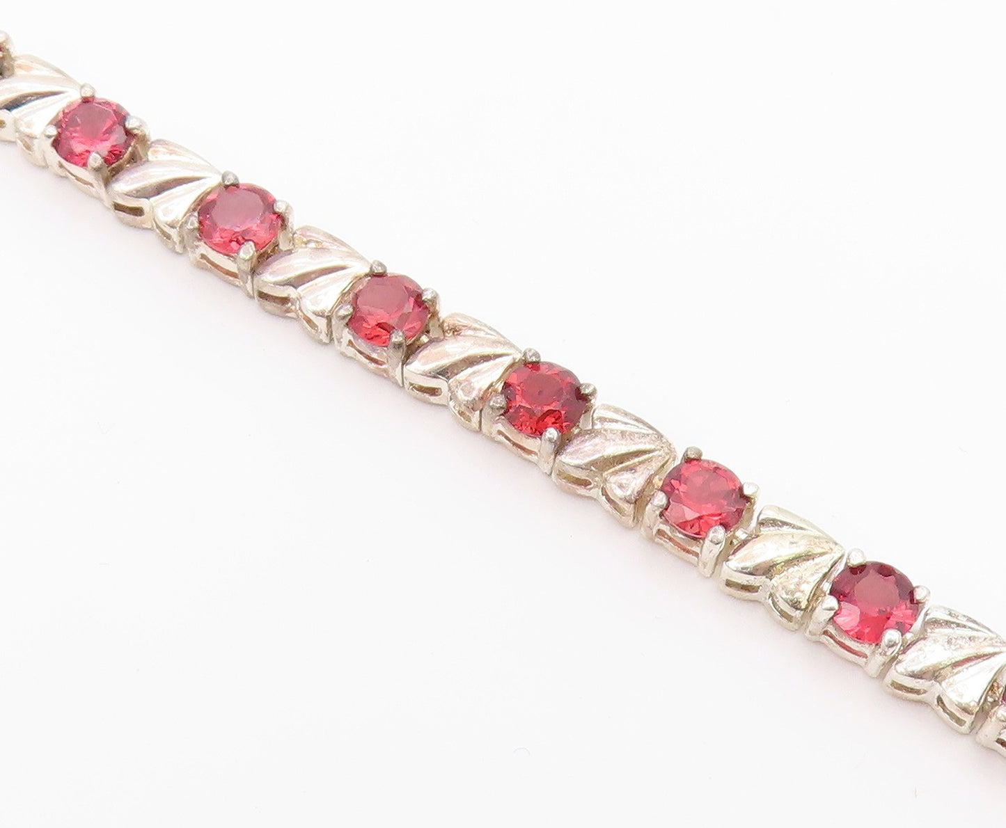 925 Sterling Silver  Vintage Prong Set Red Topaz Shiny Chain Bracelet  BT8316