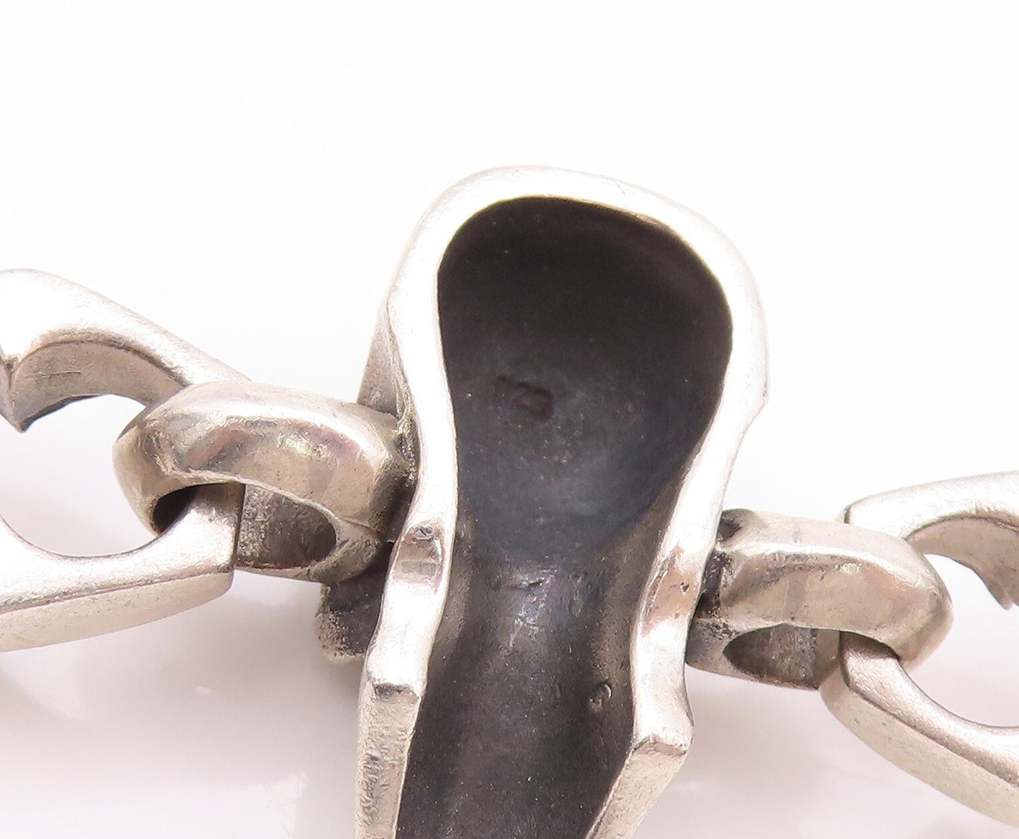 925 Sterling Silver Vintage Bracelet Heavy Carved Skulls Biker Design  BT11124