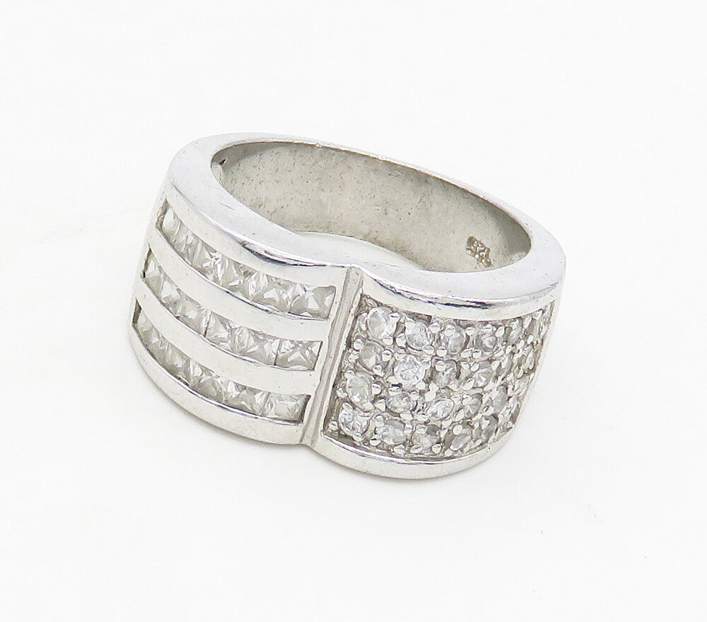 925 Sterling Silver  Shiny White Topaz Heart Shaped Band Ring Sz 7  RG16966