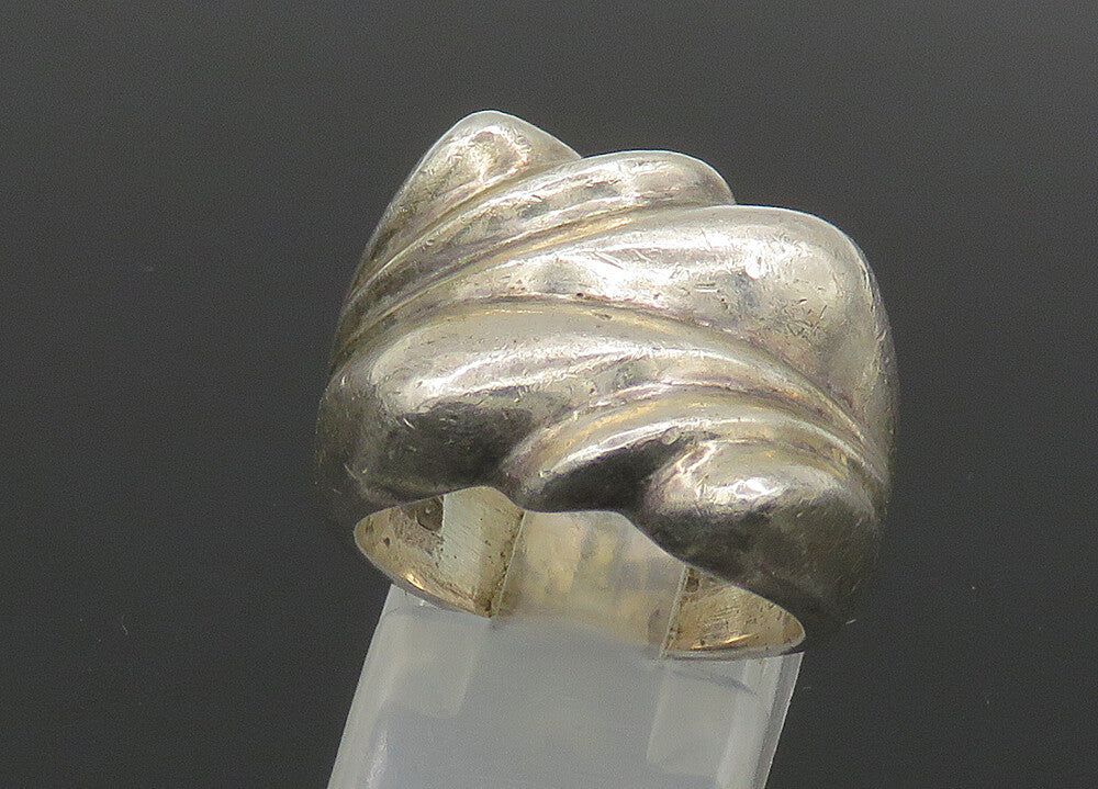 MEXICO 925 Sterling Silver  Vintage Sculpted Shiny Band Ring Sz 6  RG21942