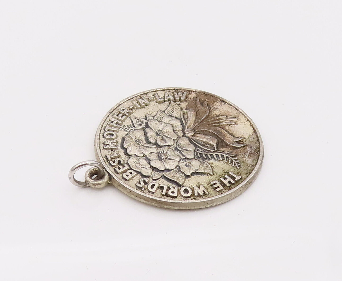 925 Sterling Silver Vintage Best Mother In Law Medal Carved Pendant PT22097