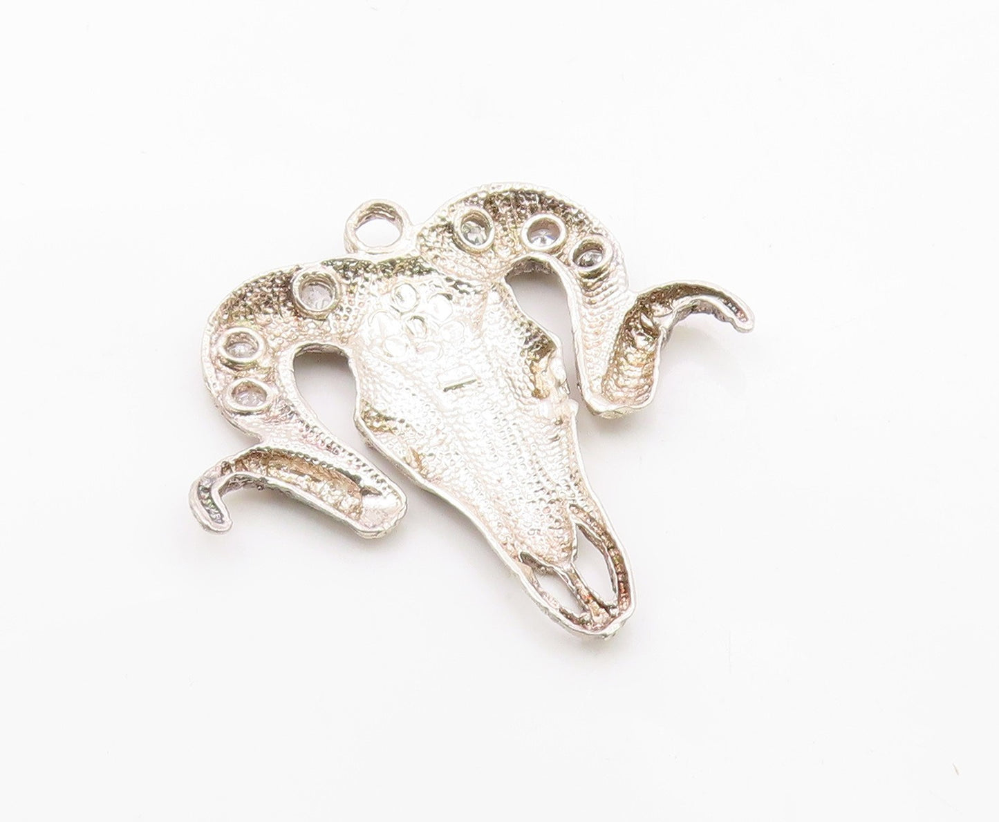 925 Sterling Silver  Vintage Shiny Diamond Cut Ram's Head Pendant  PT12535