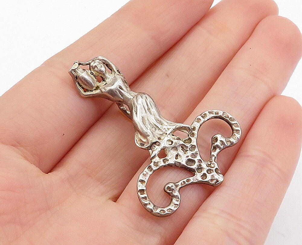 925 Sterling Silver  Vintage Dark Tone Sculpted Woman Motif Pendant  PT3915