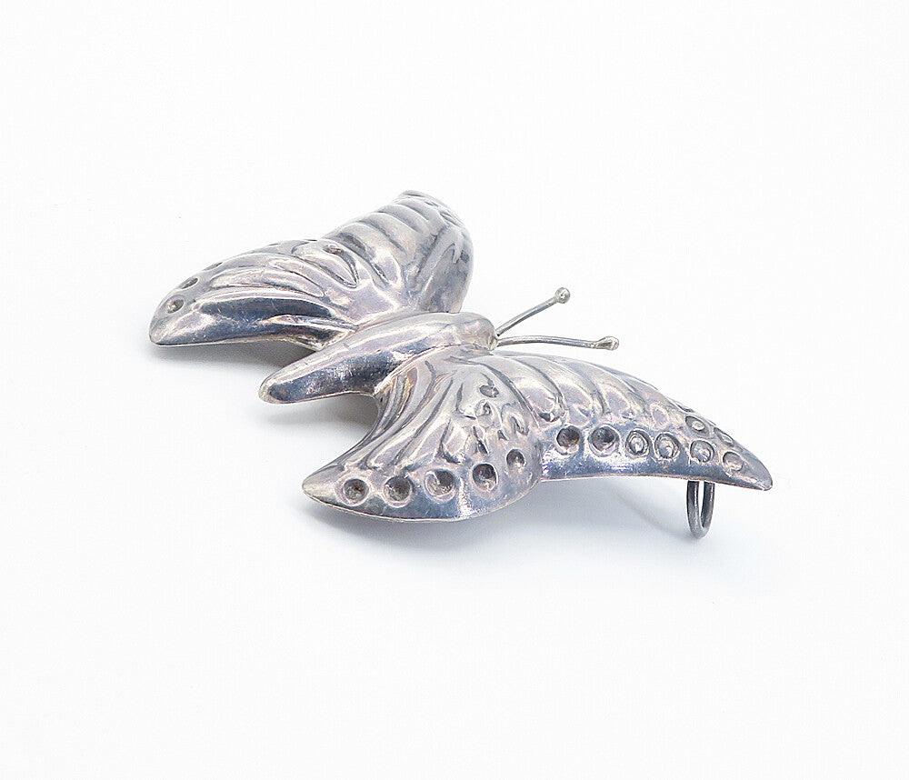 925 Sterling Silver  Vintage Dark Tone Hollow Butterfly Brooch Pin  BP2952