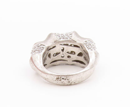 925 Sterling Silver Vintage Ring Sparkling CZ Encrusted Band  Sz 7.5  RG33538