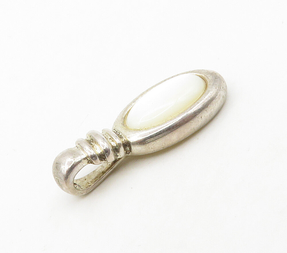 925 Sterling Silver  Vintage Cabochon Cut Mother Of Pearl Pendant  PT12991