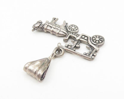 925 Sterling Silver  Vintage Old Fashioned Horse & Carriage Pendant  PT9143