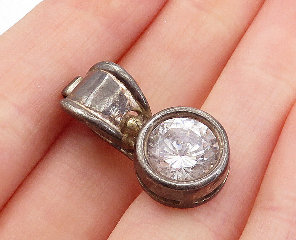 925 Sterling Silver  Vintage Faceted Cubic Zirconia Dark Tone Pendant  PT5659
