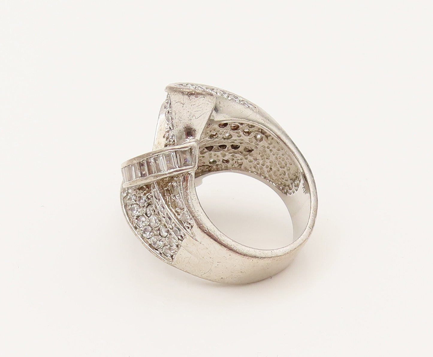 925 Silver  Vintage Multi Cubic Zirconia Modernist Knot Ring Sz 7  RG26380