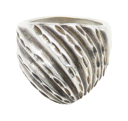925 Sterling Silver  Vintage Diamond Cut Fluted Dome Band Ring Sz 6  RG19537