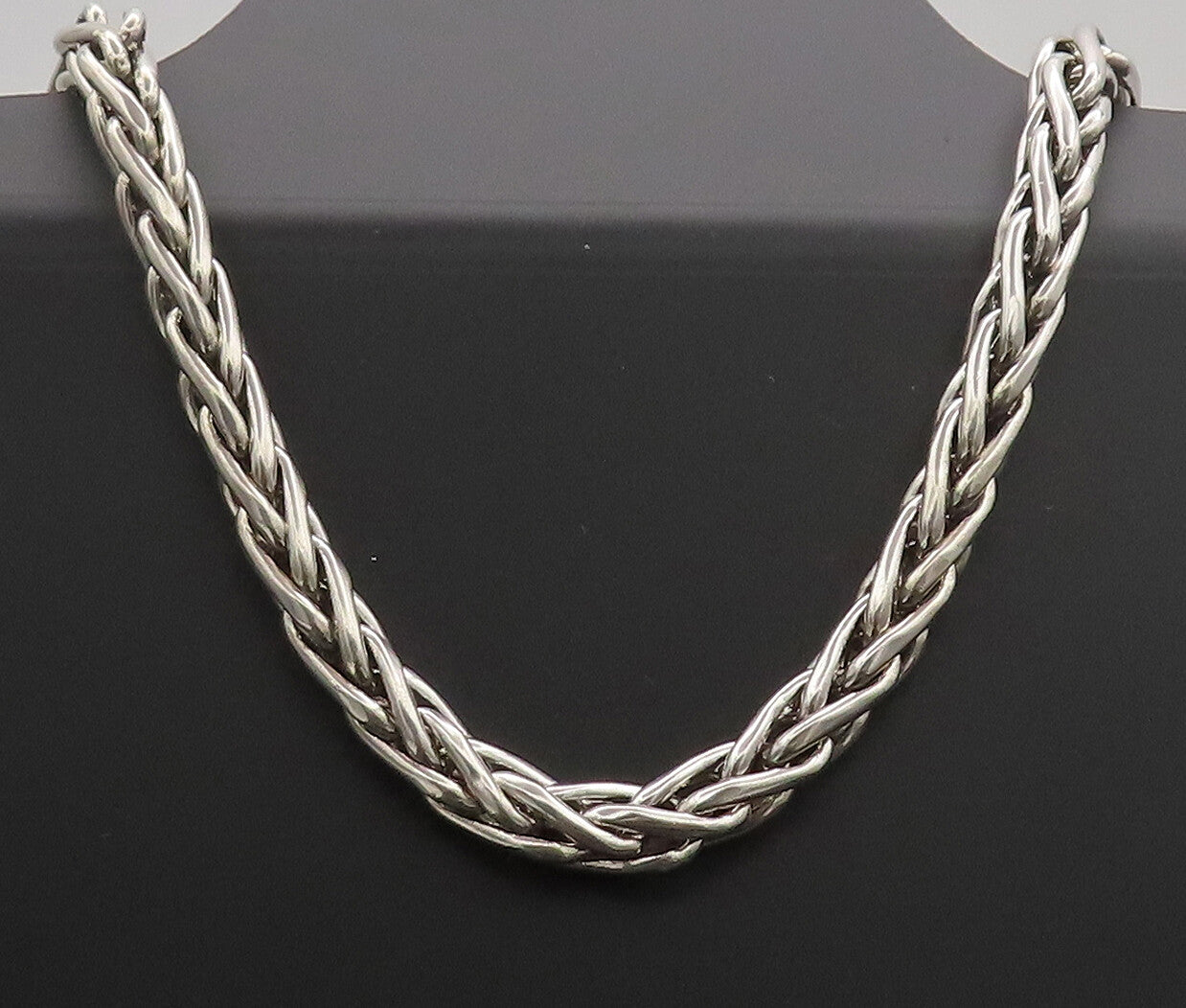 925 Sterling Silver  Vintage Swirly Lock Link Long Chain Necklace  NE4072