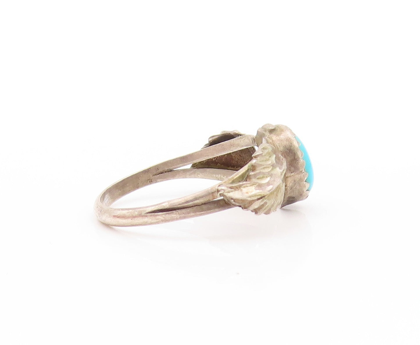 925 Sterling Silver Vintage Ring Oval Turquoise With Wings Carved Sz 8.5 RG32948