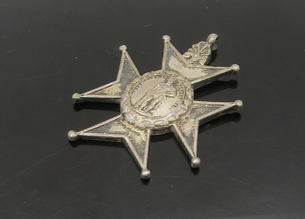 925 Sterling Silver  Vintage Oxidized Statue Detail Pendant  PT18800