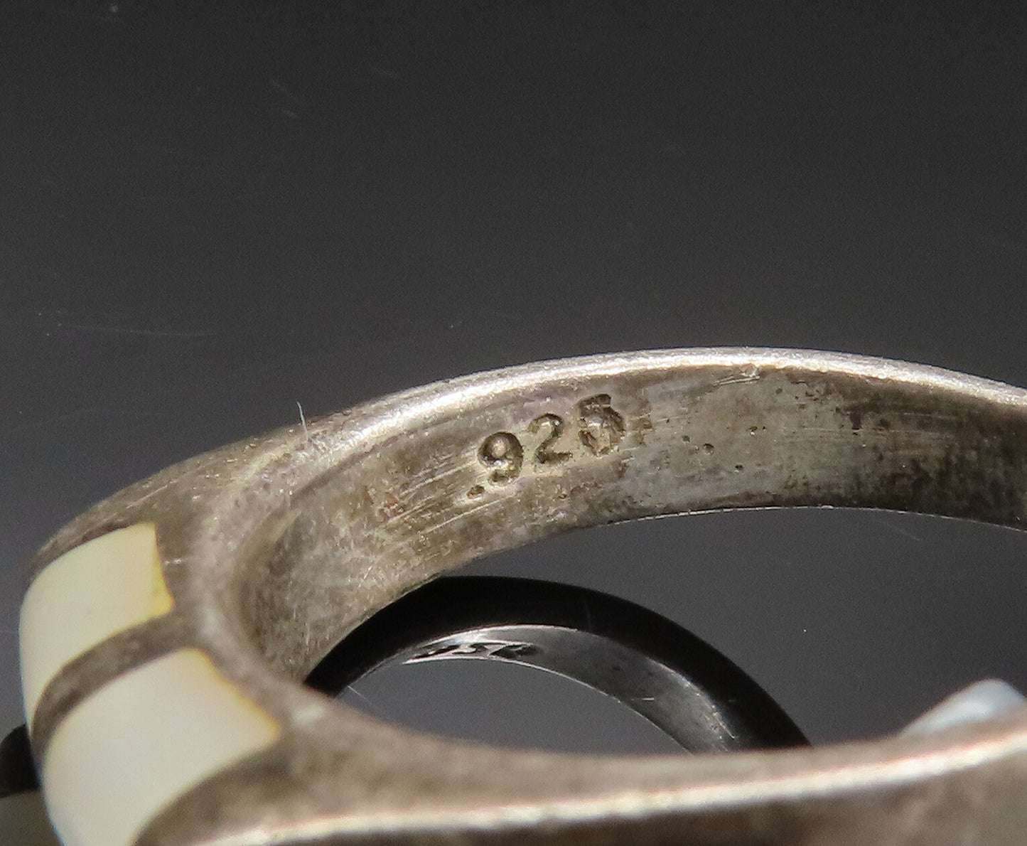925 Silver  Vintage Oxidized Mother Of Pearl Square Dome Ring Sz 5  RG24563