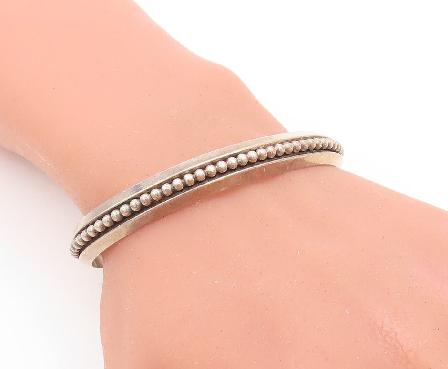 925 Sterling Silver Vintage Bracelet NAVAJO Minimalist Beaded Cuff  BT10962