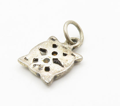 925 Sterling Silver  Vintage Petite Green Topaz Celtic Knot Pendant  PT11853