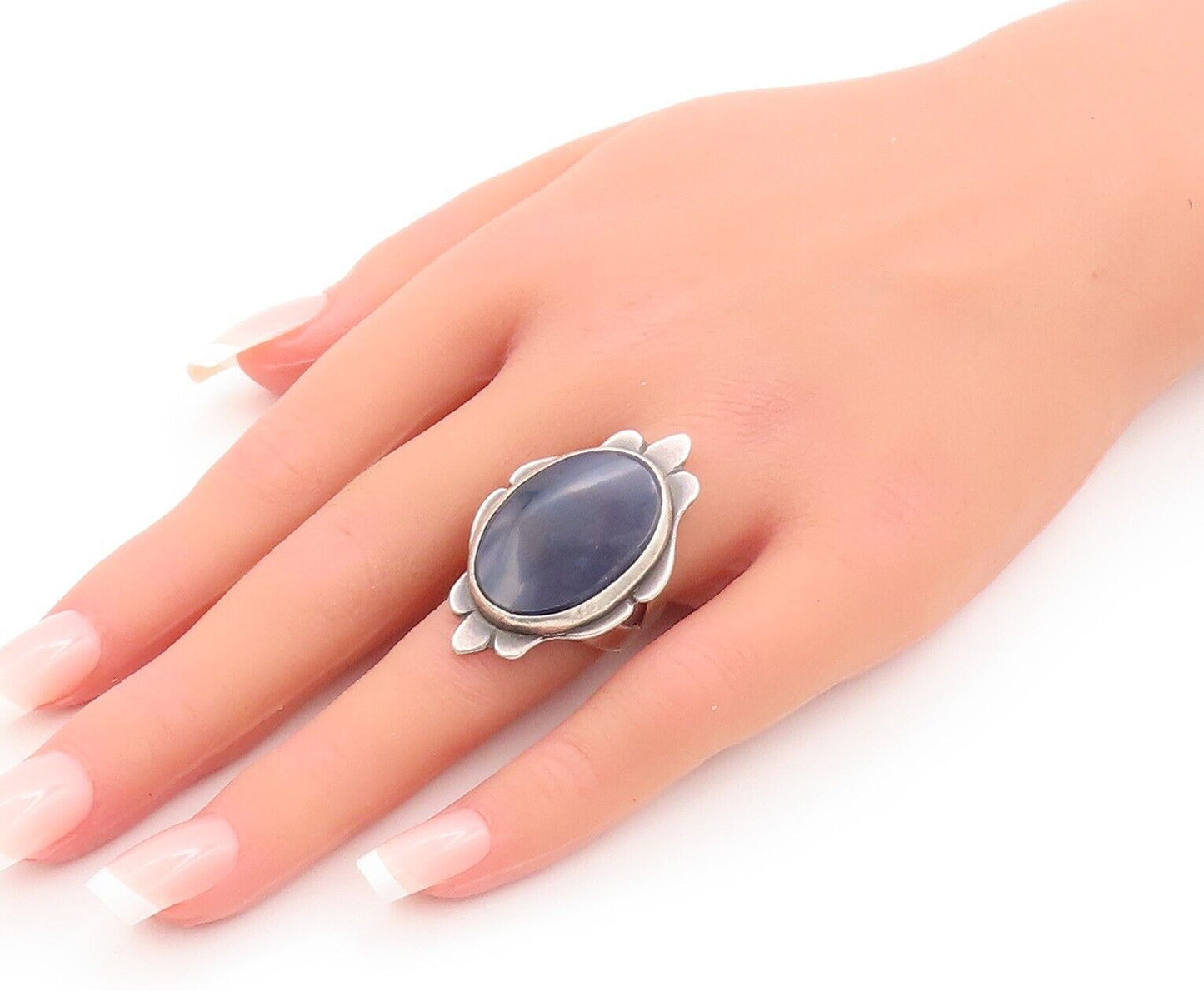 925 Sterling Silver Vintage Ring NAVAJO Large Oval Dark Blue Onyx  Sz 5  RG28487
