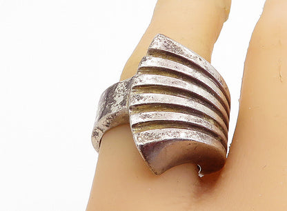 925 Sterling Silver  Vintage Dark Tone Fluted Design Band Ring Sz 7.5  RG5342